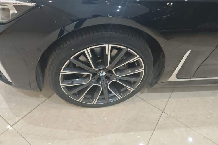 Used BMW 7 Series 2021 740Li Leading Model M Sport Package