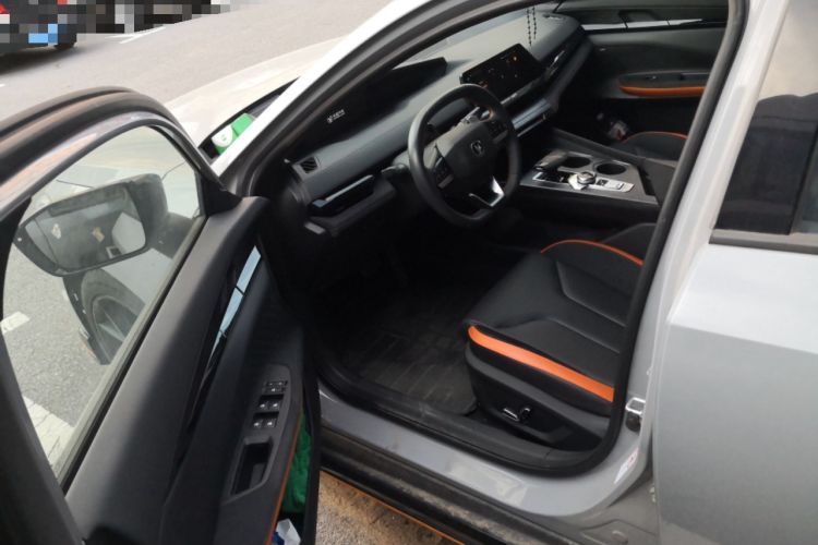 Used Changan UNI-V 2022 2.0T Leading-Speed Edition
