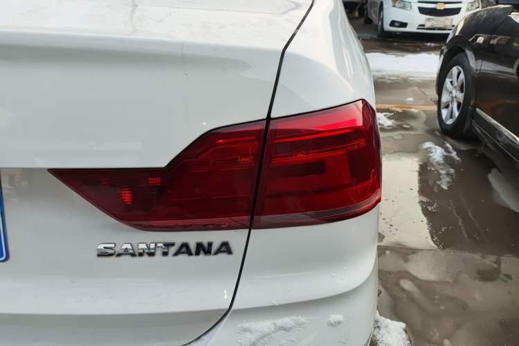 Used Volkswagen Santana 2019 1.5L Manual Fashion Edition China VI Standard
