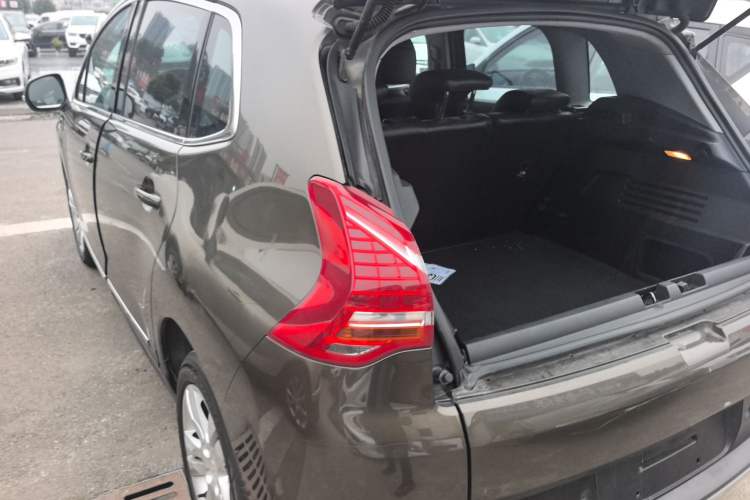 Used Peugeot 3008 2015 1.6THP Automatic Trend Edition