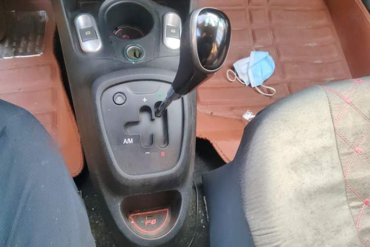 Used BYD F0 2015 1.0L AMT Joyful Cool Model
