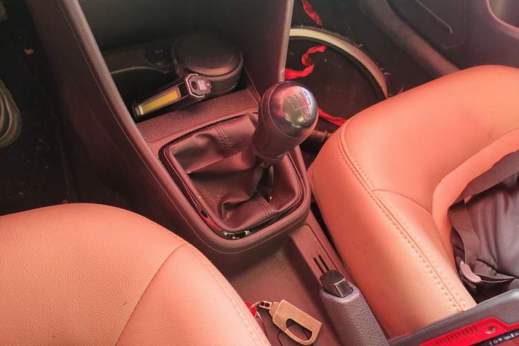 Used Volkswagen Jetta 2015 Value Edition 1.6L Manual Fashionable Style