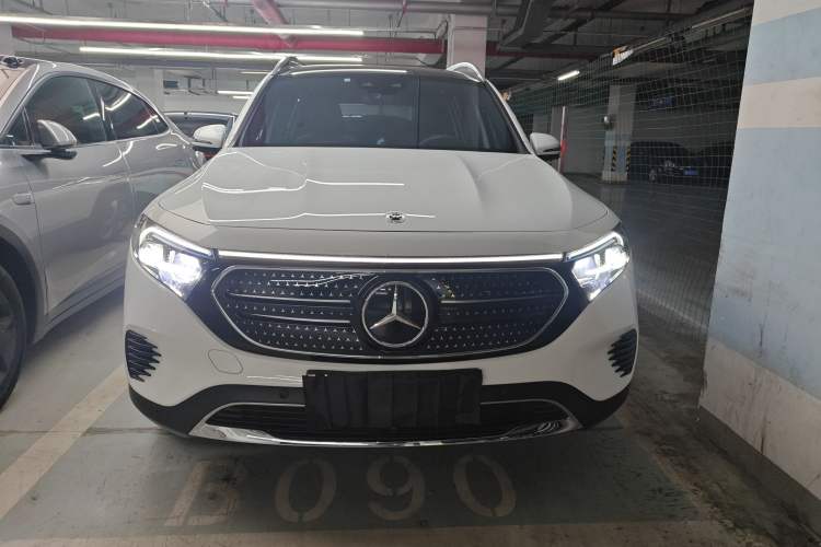 Used Mercedes-Benz EQB 2023 EQB 260