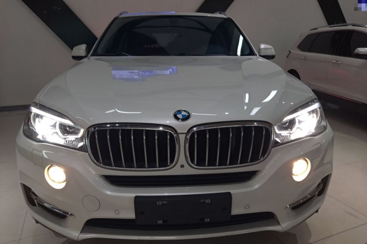 Used BMW X5 2017 xDrive28i
