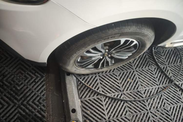 Used Geely Auto Vision X6 2016 1.3T CVT Flagship Model