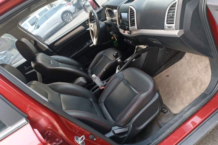 Used  Refine S3 2014 1.5L Manual Luxury Smart Model
