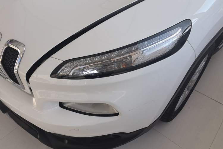 Used  Cherokee 2017 2.0L Superior Edition