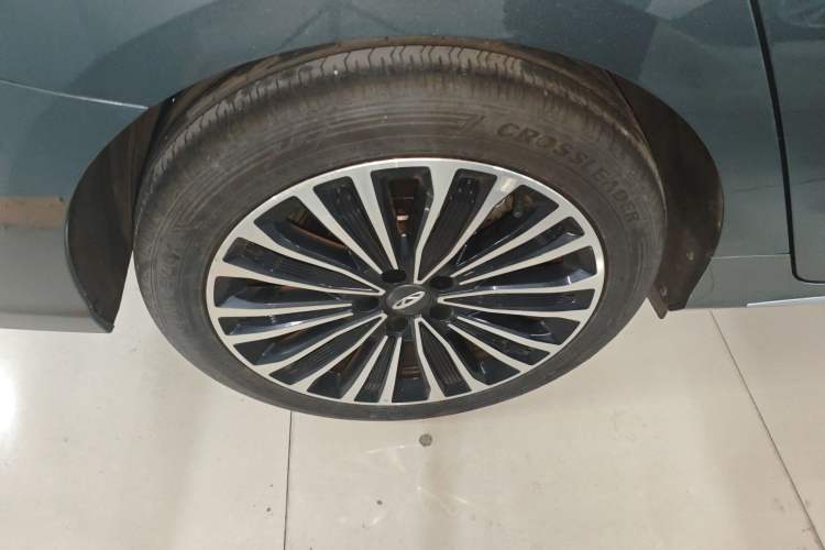 Used Chery Fengyun A8L 2025 1.5 TGDI 145 km Luxury Version