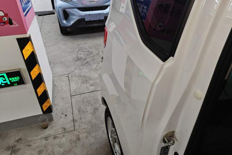 Used Wuling Hongguang MINIEV 2020 Zizai Version Lithium-NMC
