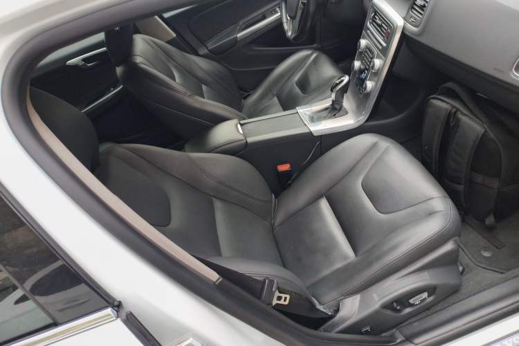 Used Volvo S60 2017 S60L T4 Smart Range Edition