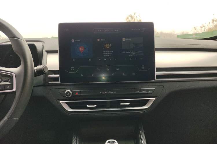 Used BYD Qin Pro 2019 Super Edition 1.5TI Automatic Smart Connect Enjoyment Model China VI Standard