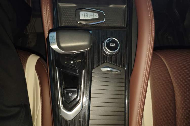 Used Geely Auto Monjaro L 2023 2.0TD High-Power Automatic Two-Wheel Drive Flagship Version