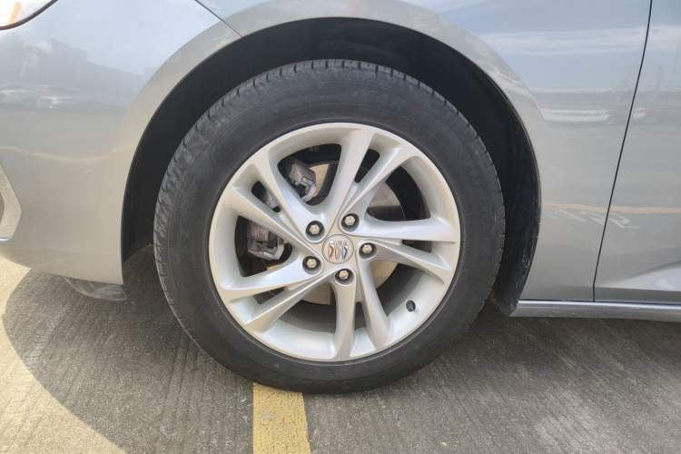 Used Buick Regal 2024 25T Deluxe Edition
