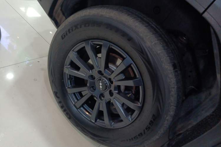 Used Formula Leopard Leopard 5 2023 Navigator Edition
