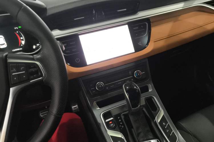 Used Geely Auto Vision S1 2018 1.4T CVT FENGXING Model
