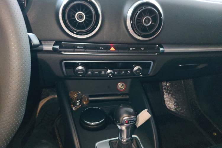 Used Audi A3 2016 Limousine 35 TFSI Style Edition
