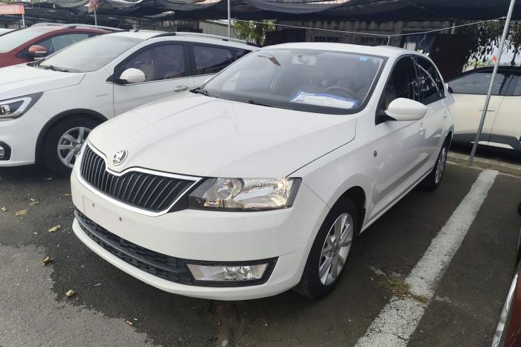 Used Skoda Rapid 2016 1.6L Manual Trend Edition
