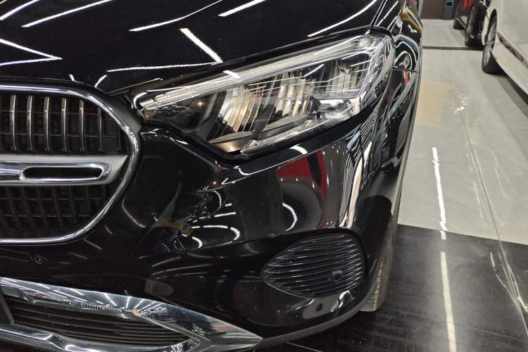 Used Mercedes-Benz GLC 2024 GLC 260 L 4MATIC Dynamic Edition 5-seater