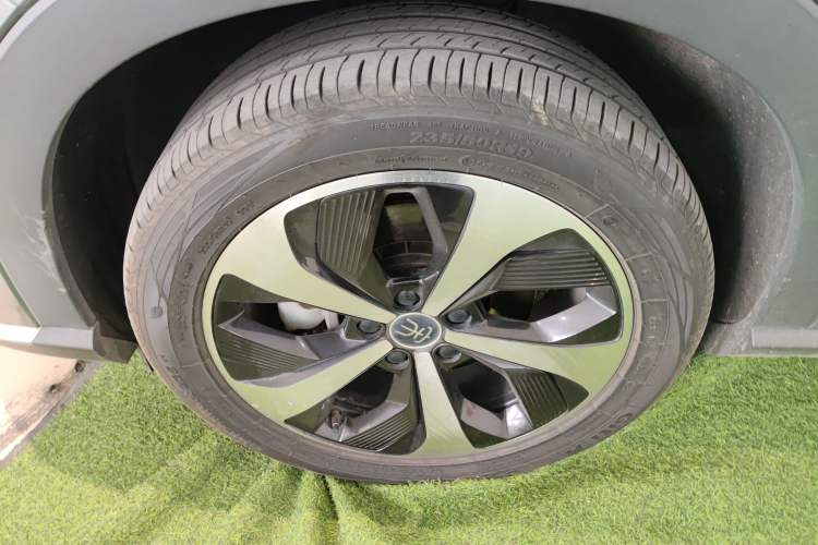 Used BYD Song PLUS New Energy 2021 DM-i 110KM Flagship Model
