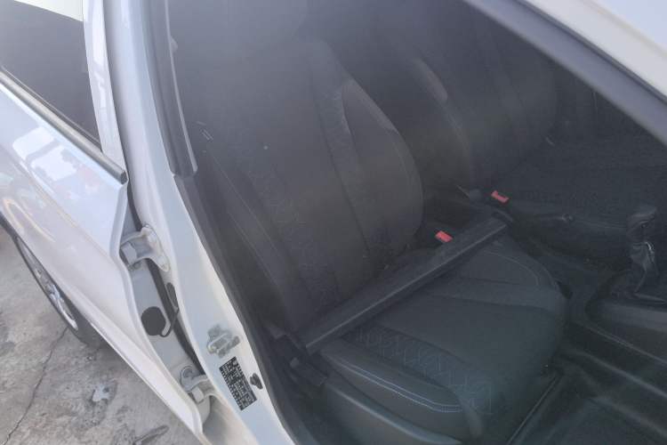 Used Baojun 310 2016 1.2L Manual Value Edition