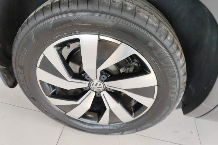 Used Volkswagen Tayron 2020 330TSI Two-Wheel Drive Luxury Smart Connectivity Version
