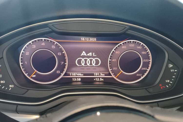 Used Audi A4L 2018 30th Anniversary Edition 40 TFSI Fashion Model