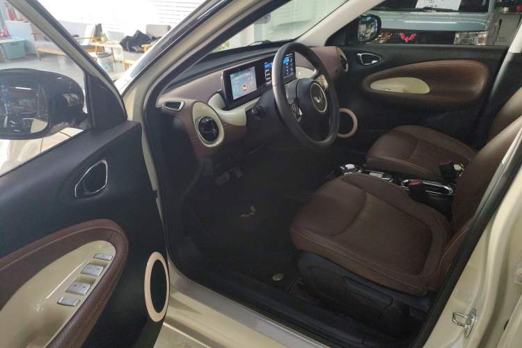 Used Wuling Bingo 2023 333 km Enjoyment Version
