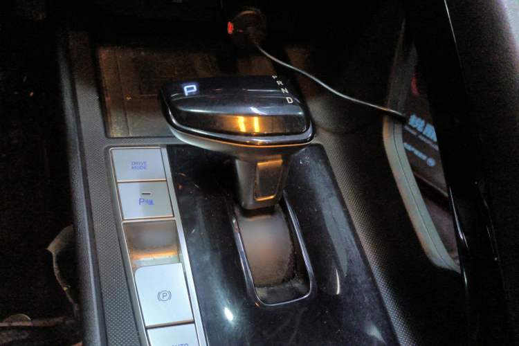 Used Hyundai Elantra 2021 1.5L CVT LUX Prestige Edition
