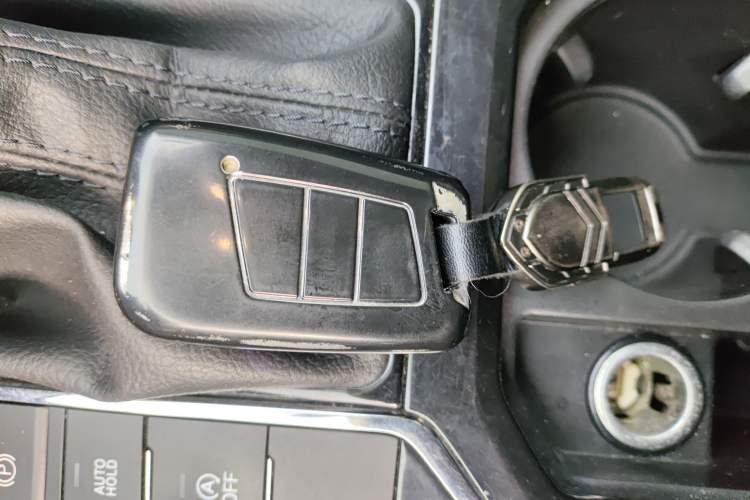 Used Volkswagen Passat 2019 330TSI Elite Edition China VI
