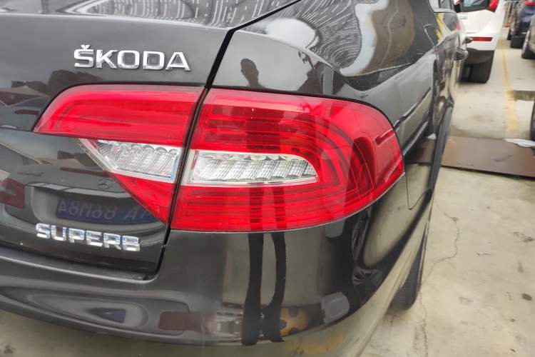 Used Skoda Superb 2013 1.4TSI DSG Sport Edition
