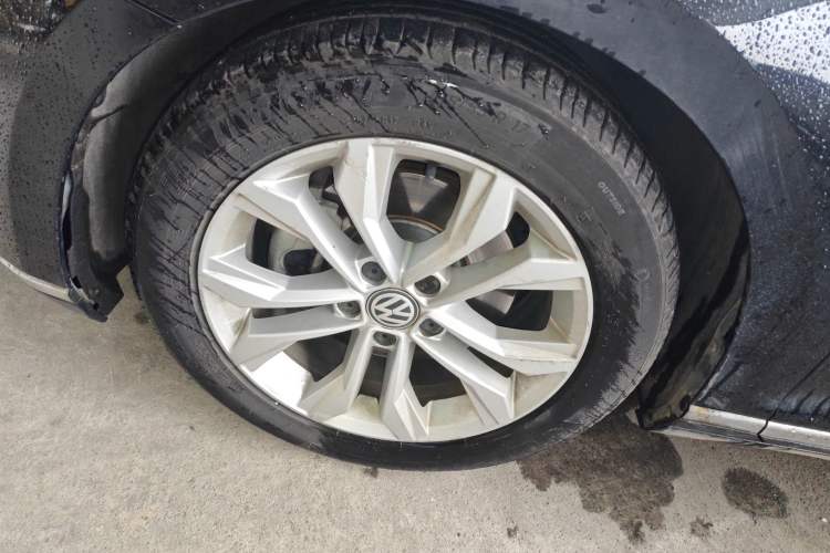 Used Volkswagen Magotan 2018 Facelift 380TSI DSG Luxury Version
