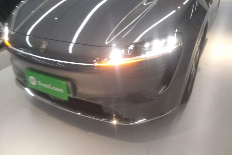 Used Hima Luxeed R7 2025 Range-Extended Version 251 km Max
