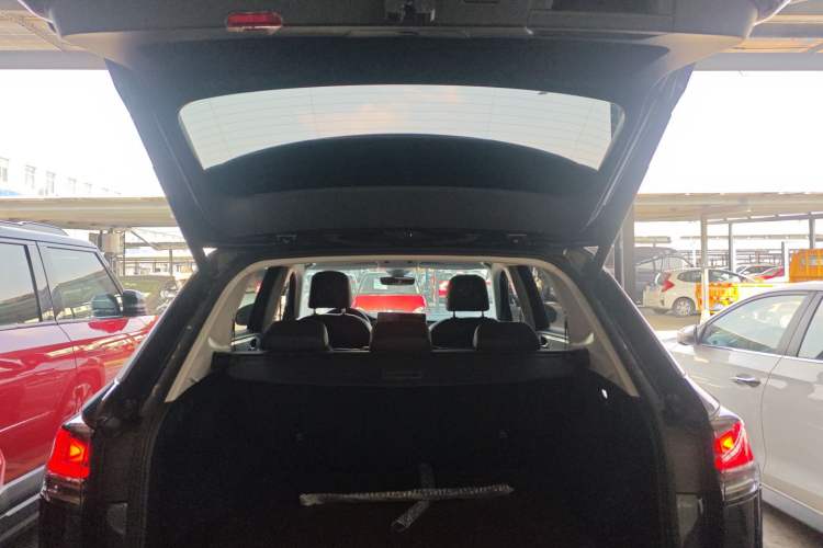 Used Volkswagen Tayron 2023 330TSI Two-Wheel-Drive Luxury Plus Advanced Version