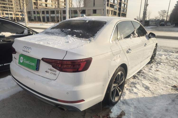 Used Audi A4L 2018 30th Anniversary Edition 40 TFSI Sport Edition
