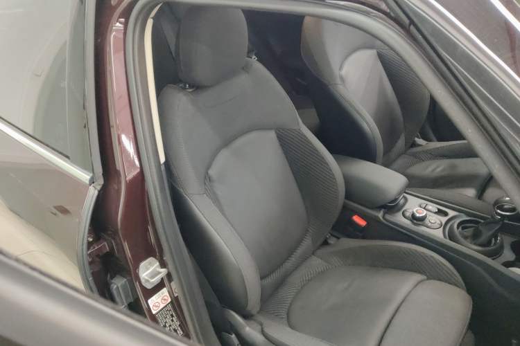 Used  Clubman 2016 Revised 1.5T COOPER
