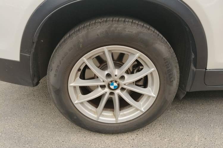 Used BMW X3 2016 sDrive20i
