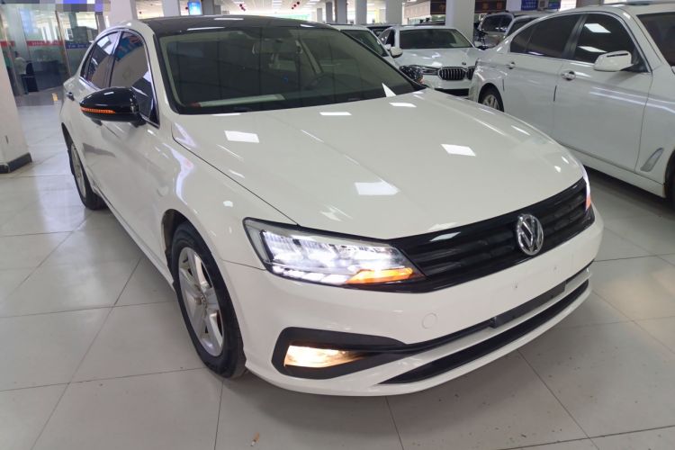 Used Volkswagen Lamando 2019 230TSI DSG Fashion Edition China VI
