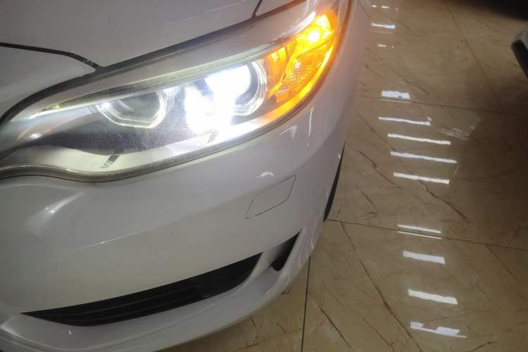 Used BMW 2 Series 2015 218i Convertible Coupe
