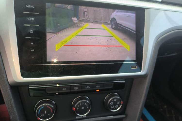 Used Volkswagen Lamando 2021 230TSI DSG Fashion Edition
