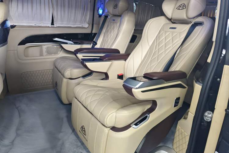 Used Mercedes-Benz V-Class 2018 V 260 L Prestige Extended Version China VI