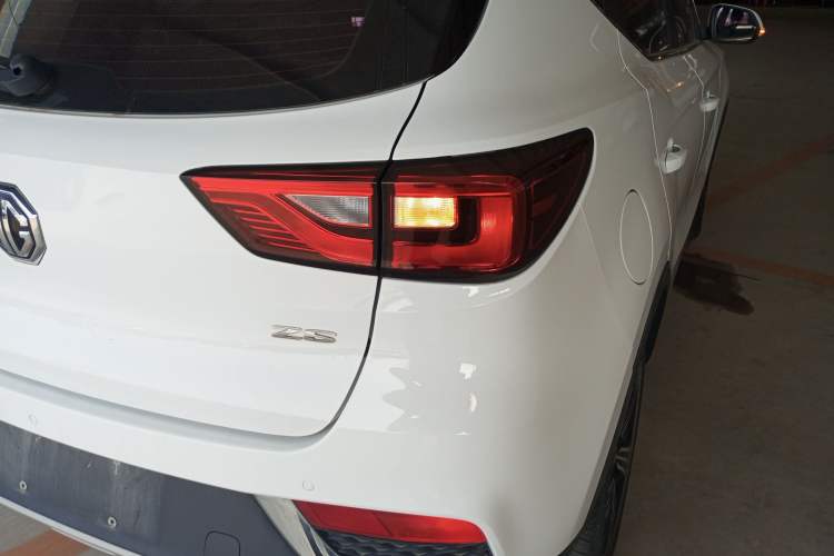 Used MG ZS 2018 1.5L Automatic Elite Edition China V Standard
