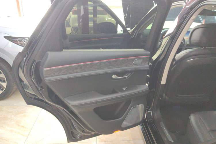 Used Hima AITO M5 2022 Extended-Range Four-Wheel Drive Performance Version
