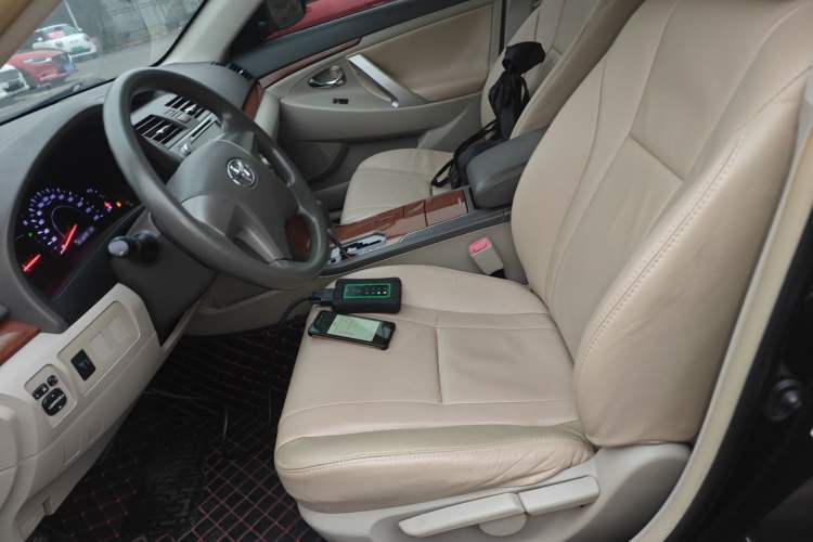 Used Toyota Camry 2013 200E Classic Elite Edition
