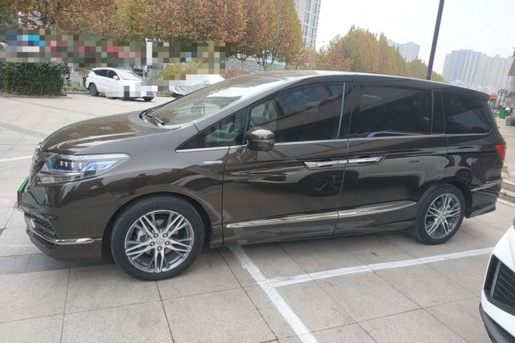 Used Honda Elysion 2019 2.0L Hybrid Supreme Edition
