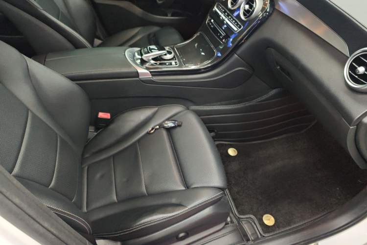 Used Mercedes-Benz GLC 2017 GLC 200 4MATIC
