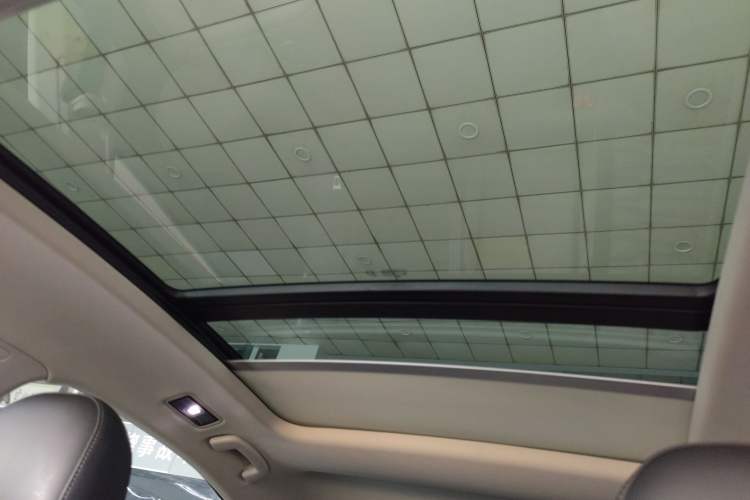 Used Volkswagen Passat 2020 330TSI Elite Edition China VI
