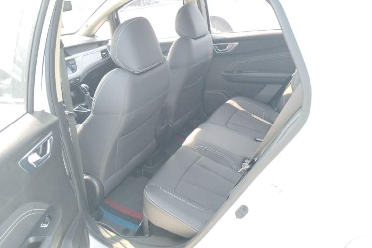 Used Geely Auto Vision X3 2020 1.5L Manual Elite Edition
