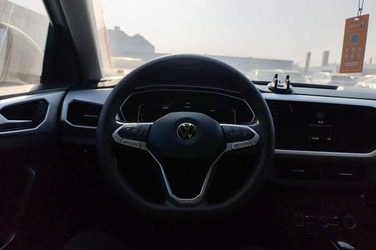 Used Volkswagen Tacqua 2023 200TSI DSG Joy-Connect Edition
