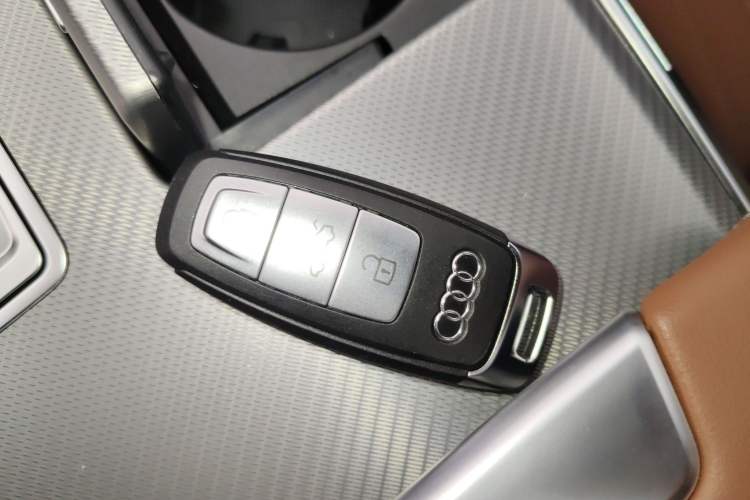 Used Audi A6L 2025 45 TFSI Prestige Dynamic Edition + Ventilated Comfort Package