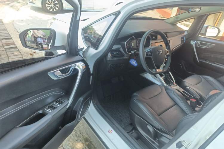 Used Geely Auto Vision X3 2017 1.5L Automatic Prestige Model
